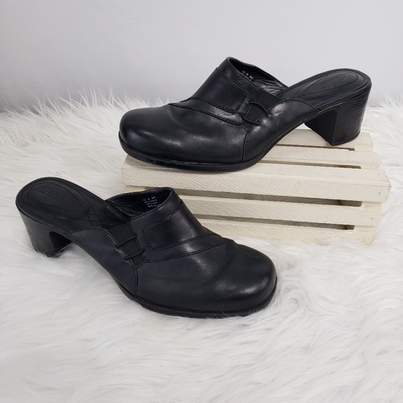 Clarks Shoes - Clarks Black Leather Chunky Heel Mules